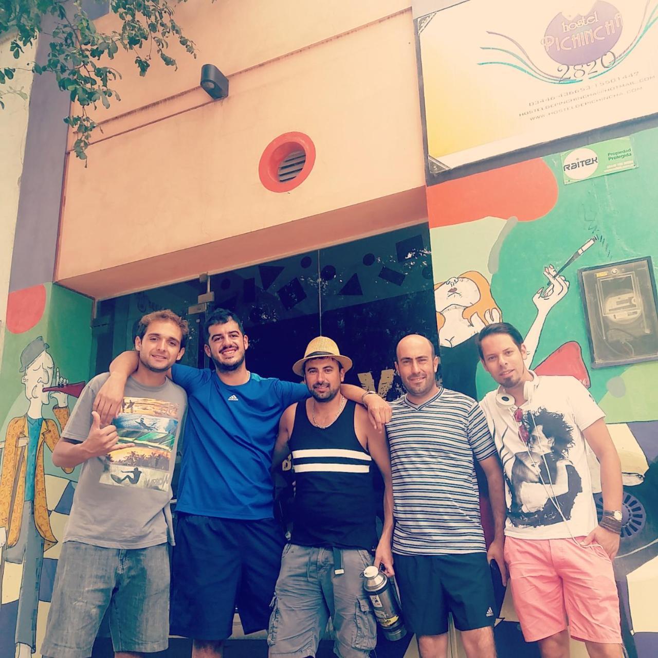 Hostel De Pichincha Gualeguaychú Buitenkant foto